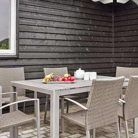 20 Person In Hasselberg Kappeln